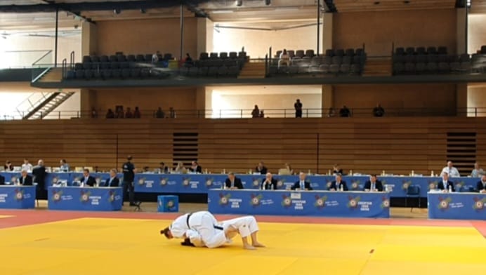 Kati ja Heli_kata EM